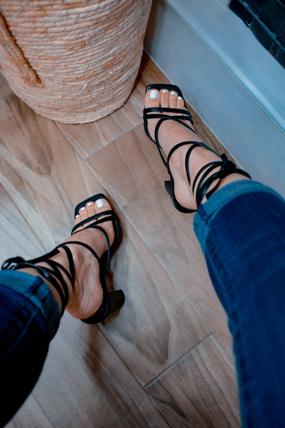 TACONES DE CINTA - NEGROS